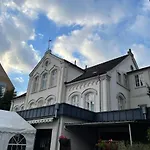 Boardinghouse Am Herforder Tor Für 8 Personen Auf 185 M2 Apartment Bad Salzuflen