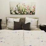 Apartment Boardinghouse Am Herforder Tor Für 8 Personen Auf 185 M2 *