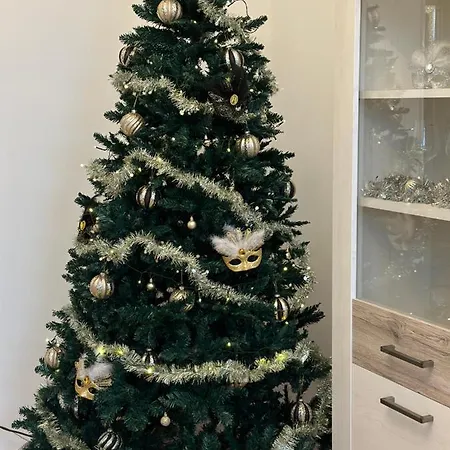 Apartament Boardinghouse Am Herforder Tor Fuer 8 Personen Auf 185 M2 *