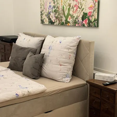 아파트 Boardinghouse Am Herforder Tor Fuer 8 Personen Auf 185 M2