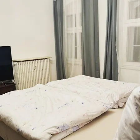 Boardinghouse Am Herforder Tor Fuer 8 Personen Auf 185 M2 Apartament *