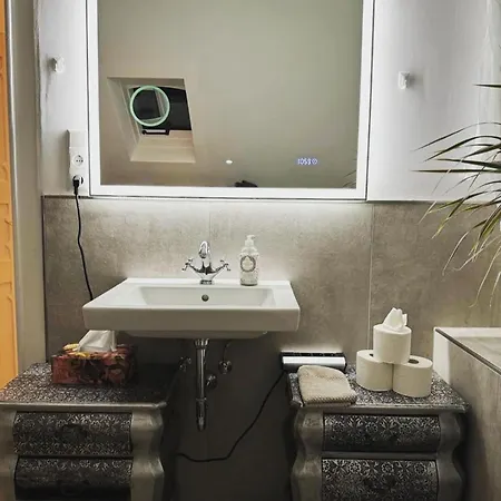 아파트 Boardinghouse Am Herforder Tor Fuer 8 Personen Auf 185 M2 바트잘츠우프렌