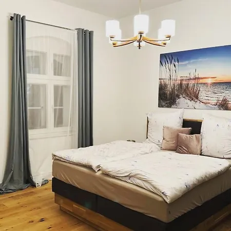 Apartament Boardinghouse Am Herforder Tor Fuer 8 Personen Auf 185 M2