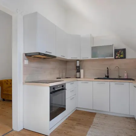 Boardinghouse Am Herforder Tor Fuer 8 Personen Auf 185 M2 바트잘츠우프렌