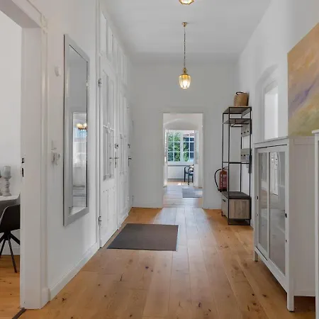 Boardinghouse Am Herforder Tor Fuer 8 Personen Auf 185 M2 *