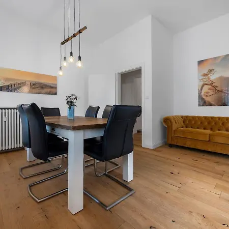 Apartment Boardinghouse Am Herforder Tor Für 8 Personen Auf 185 M2 *