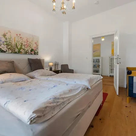 Boardinghouse Am Herforder Tor Für 8 Personen Auf 185 M2 Apartment *