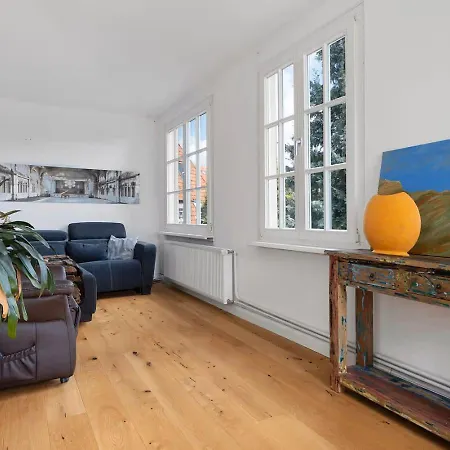 Boardinghouse Am Herforder Tor Fuer 8 Personen Auf 185 M2 * 바트잘츠우프렌
