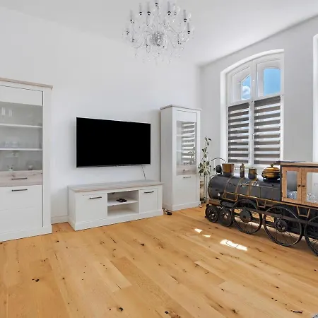 Boardinghouse Am Herforder Tor Fuer 8 Personen Auf 185 M2 *