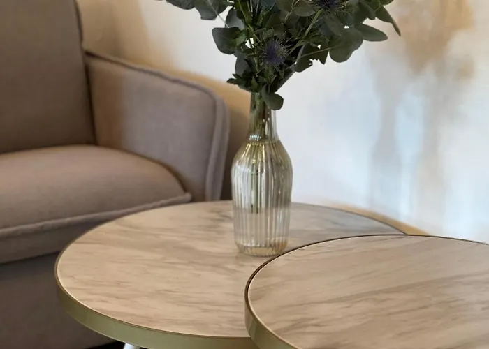 Daire Boardinghouse Am Herforder Tor Fuer 8 Personen Auf 185 M2 *