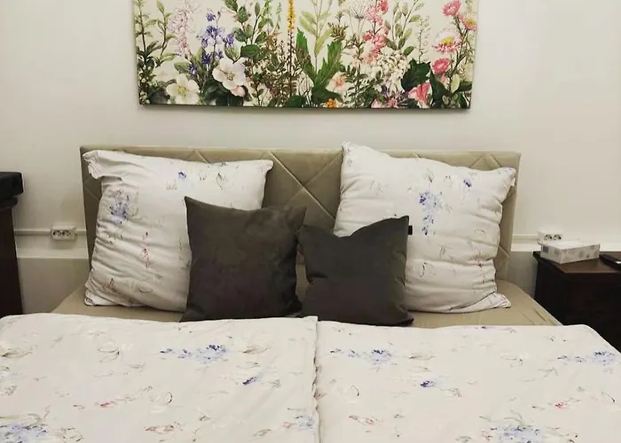 Daire Boardinghouse Am Herforder Tor Fuer 8 Personen Auf 185 M2 *