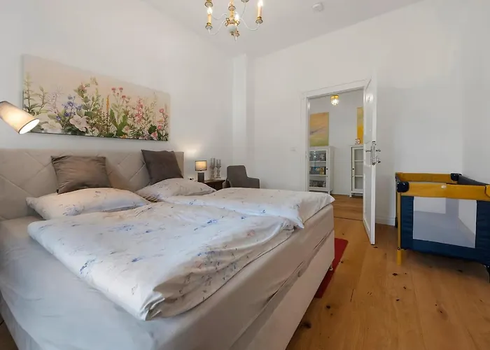 Boardinghouse Am Herforder Tor Fuer 8 Personen Auf 185 M2 Appartement *